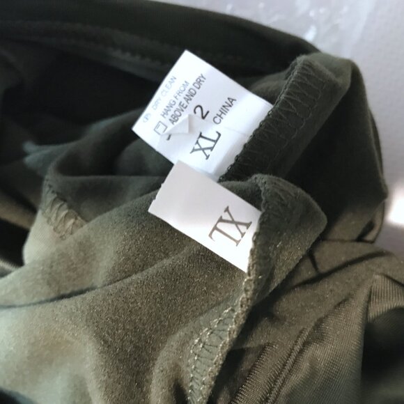 XL Bodycon Shorts 2 Piece Set Green - Picture 11 of 13